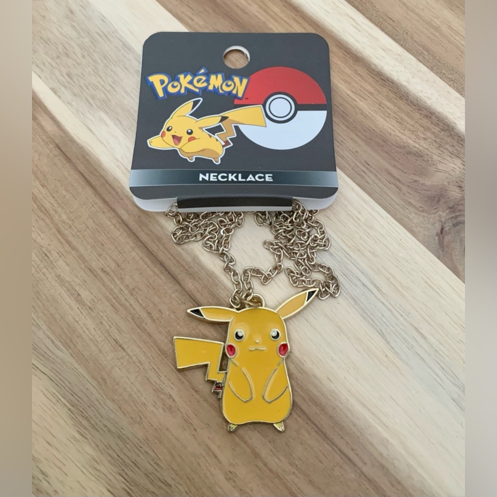 Pokémon Lungefly Pikachu necklace - Picture 5 of 6
